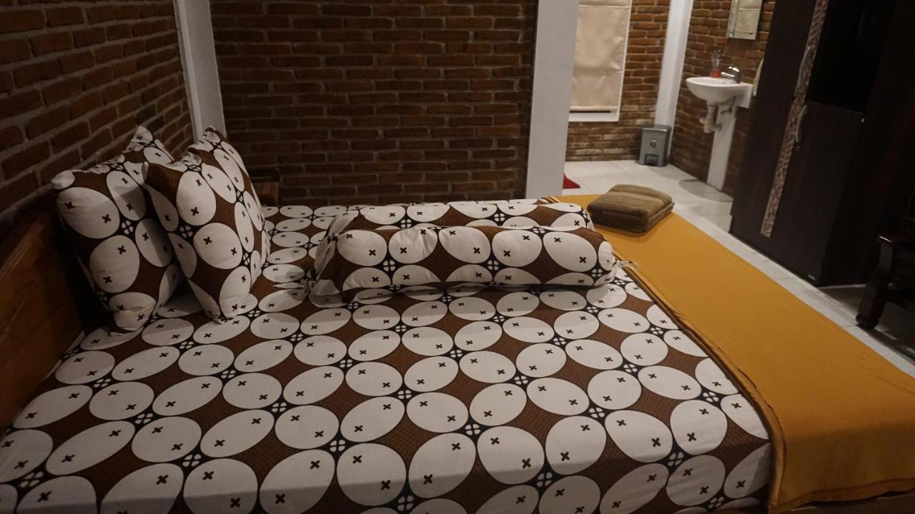 Genthong Homestay ماجلانج المظهر الخارجي الصورة