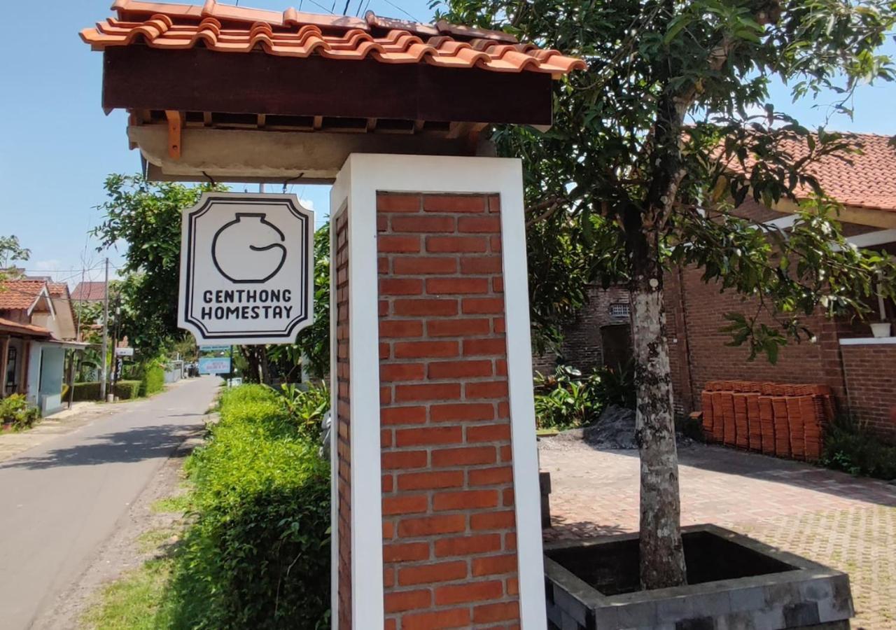 Genthong Homestay ماجلانج المظهر الخارجي الصورة
