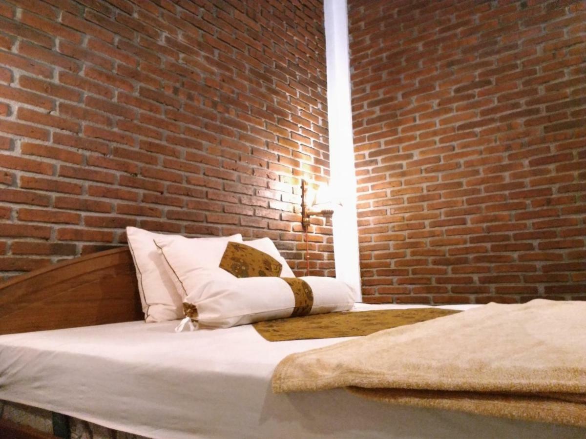 Genthong Homestay ماجلانج المظهر الخارجي الصورة